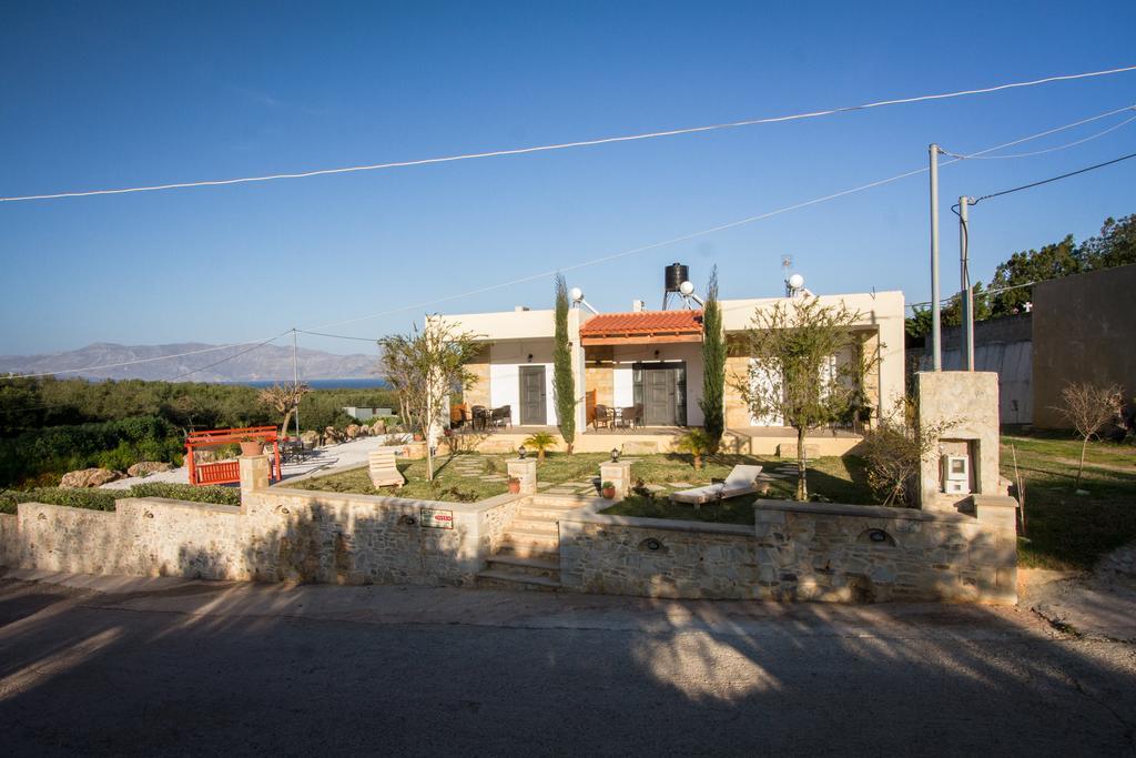 Agarathos Traditional Rooms - Pool - Kaliviani -On The Road To Balos ภายนอก รูปภาพ